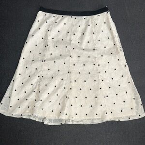 Ann Taylor Cream and Black Patterned A-Line Skirt size 10